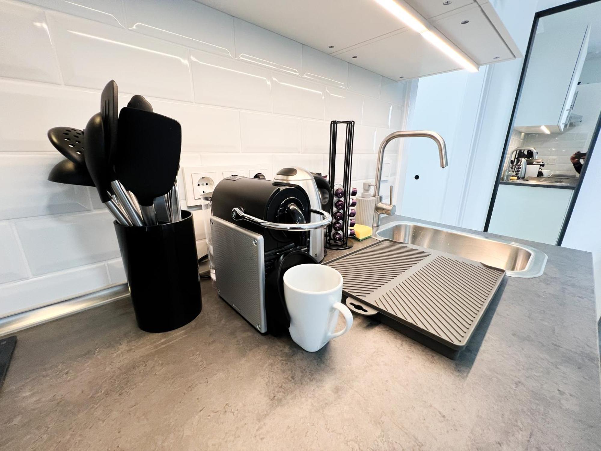 Vibehome Duesseldorf - Stadtmitte Εξωτερικό φωτογραφία